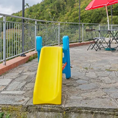 Traditional Holiday In With Private Terrace Сasa de vacaciones